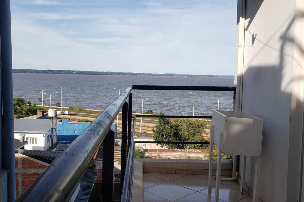 Апартаменты Hermoso Departamento Con Vista Al Rio Y Parrilla Посадас Экстерьер фото